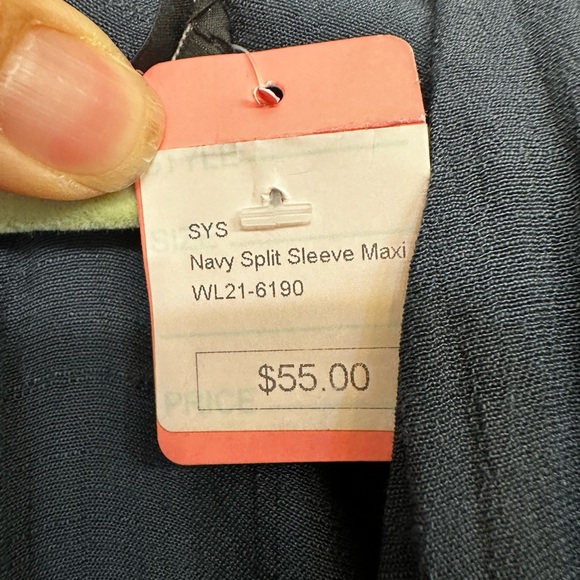 New maxi dress split sleeves - Picture 3 of 6